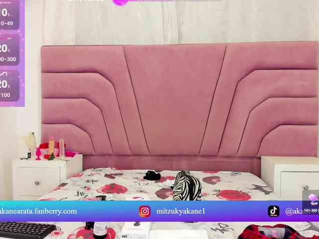 AkaneMitzuky webcam