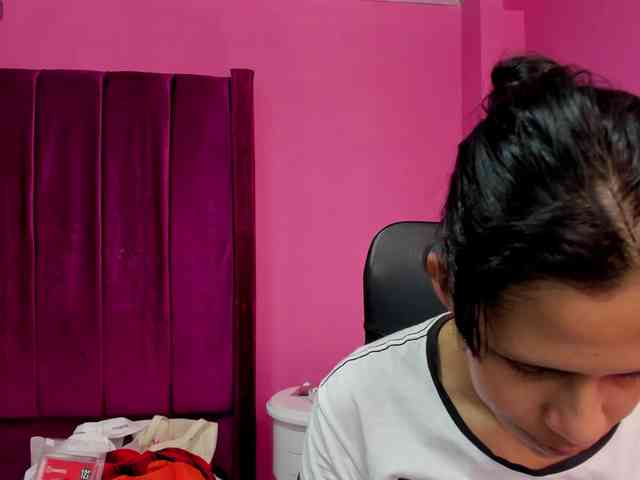 AkaneMitzuky webcam