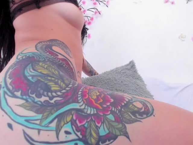 NicoRobinx live cam on BongaCams