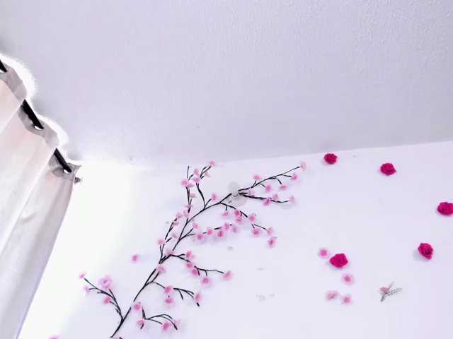 NicoRobinx live cam on BongaCams