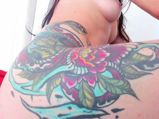 NicoRobinx live cam on BongaCams