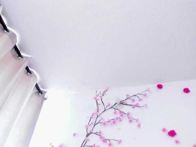 NicoRobinx live cam on BongaCams
