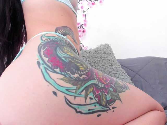 NicoRobinx live cam on BongaCams
