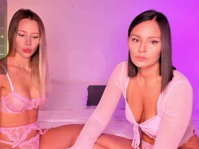 Yana-Olya webcam