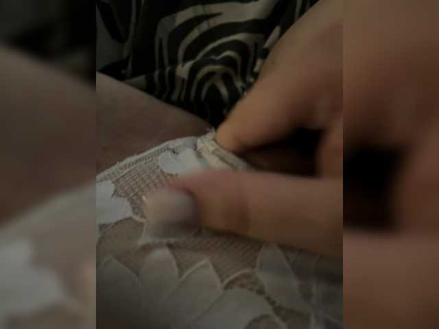 GirlWithACrystal Live Cam pe BongaCams