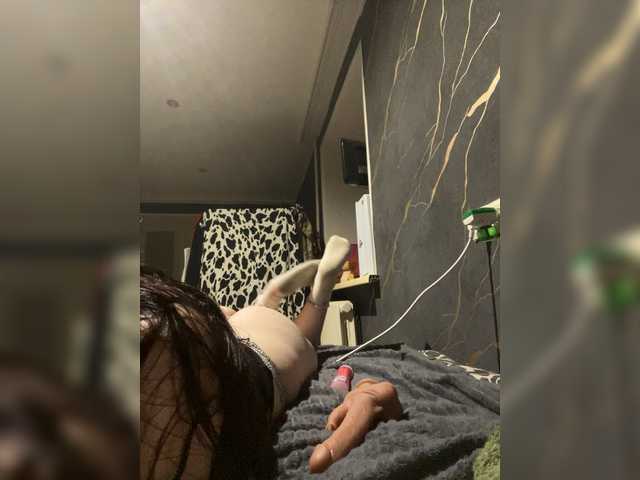 в попе у GirlWithACrystal