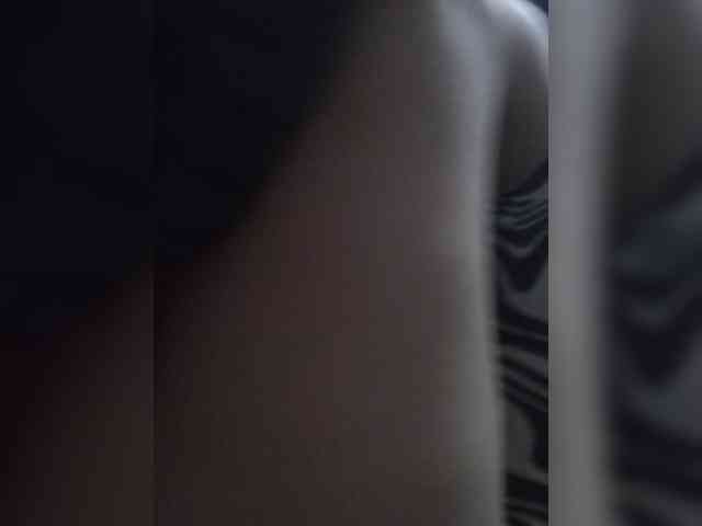GirlWithACrystal Live Webcam on BongaCams