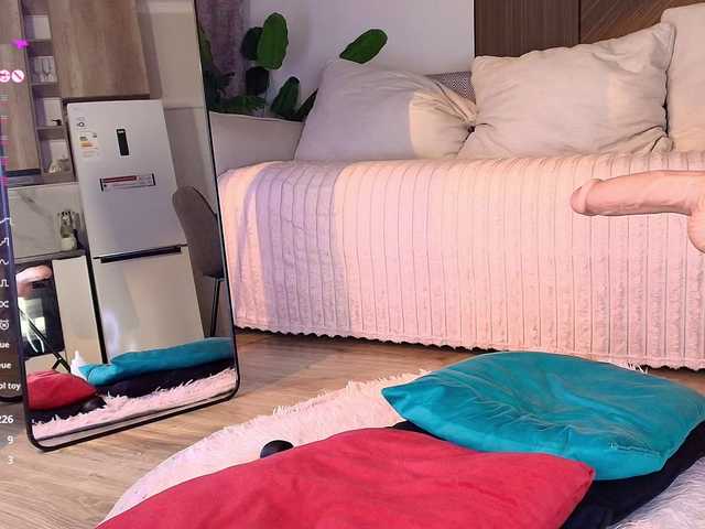 mayameilin live cam on BongaCams