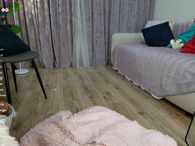 mayameilin live cam on BongaCams