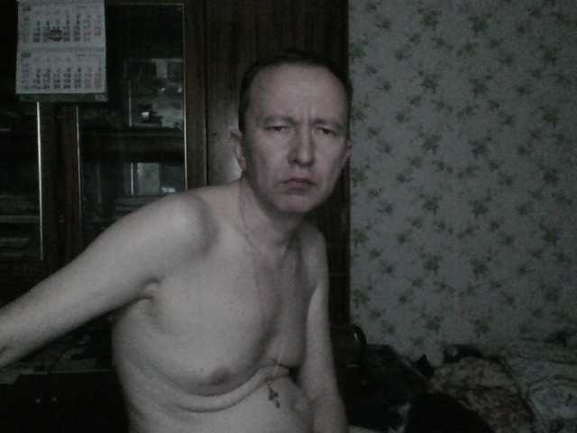 alex-u81