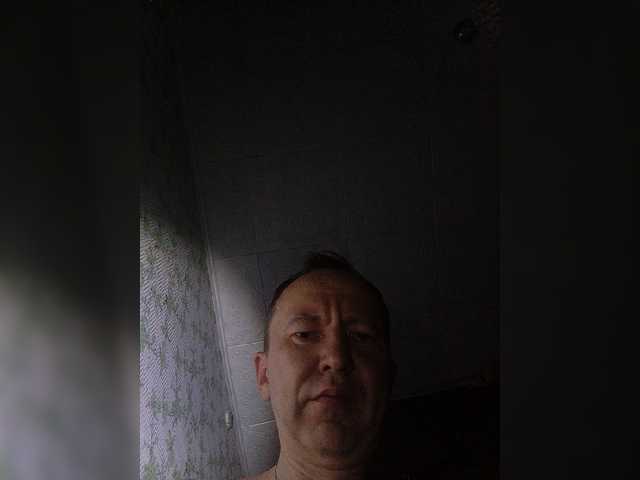 alex-u81