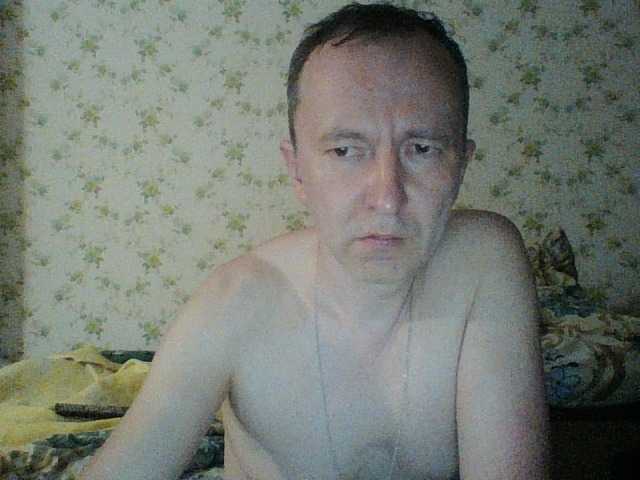 alex-u81