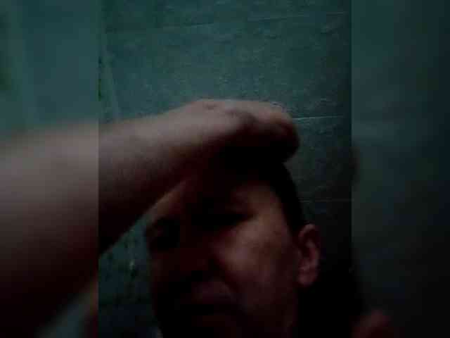 alex-u81