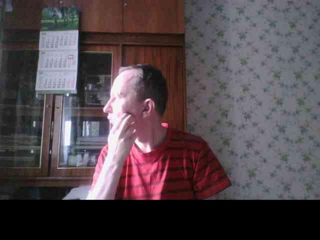 alex-u81