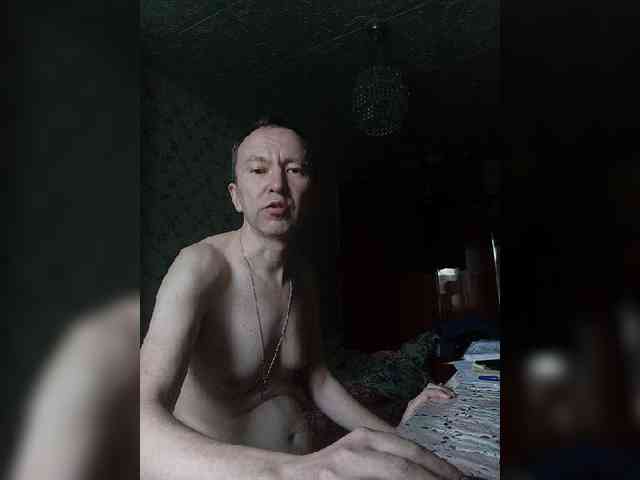alex-u81