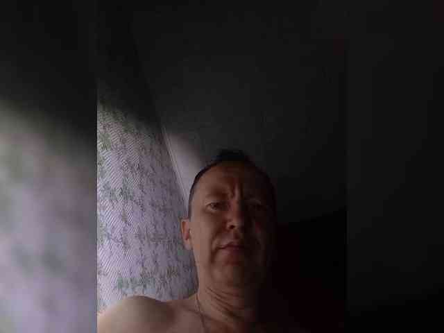 alex-u81