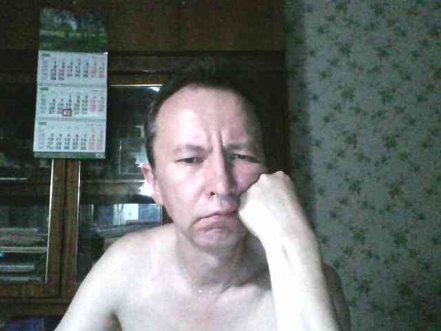 alex-u81