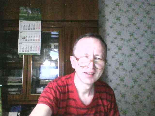 alex-u81