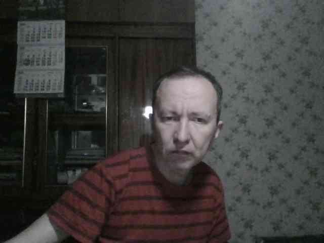 alex-u81