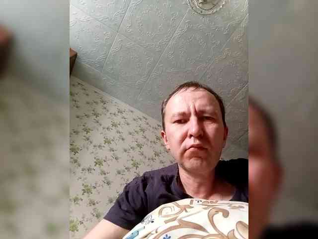 alex-u81