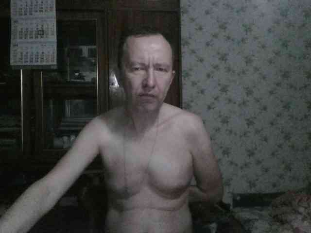 alex-u81
