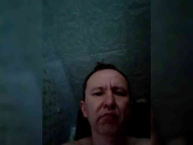 alex-u81