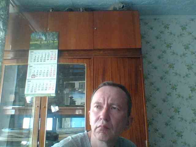 alex-u81
