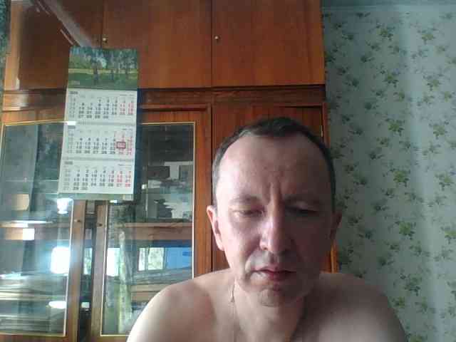 alex-u81