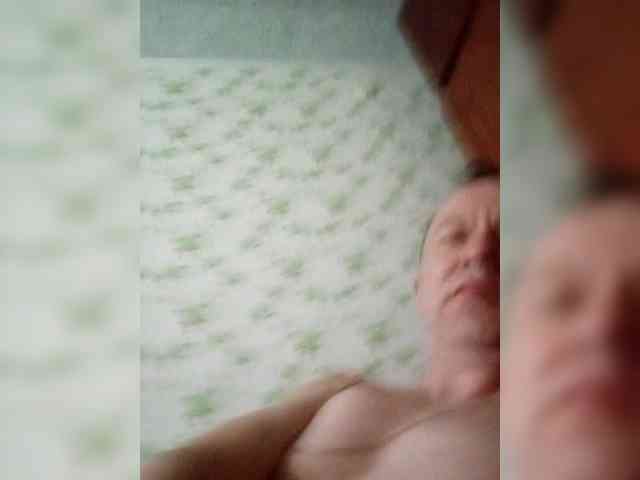 alex-u81
