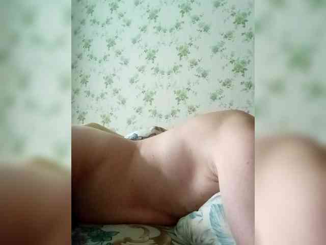 alex-u81