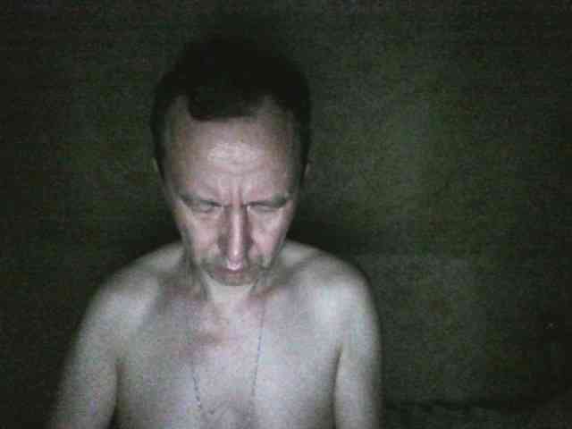 alex-u81