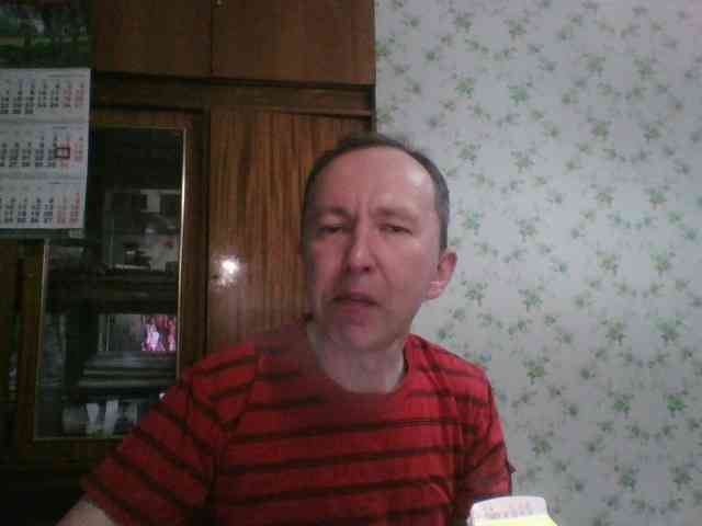 alex-u81