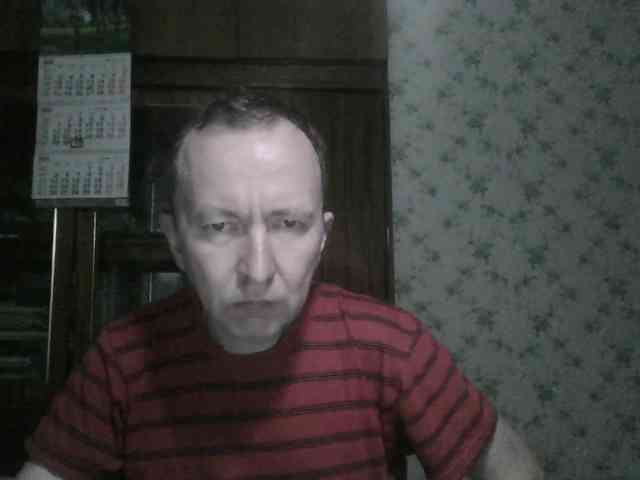 alex-u81