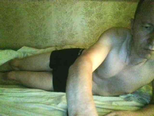 alex-u81