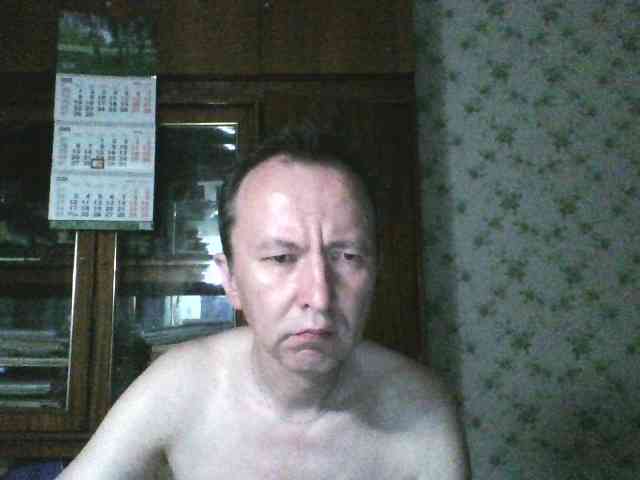 alex-u81