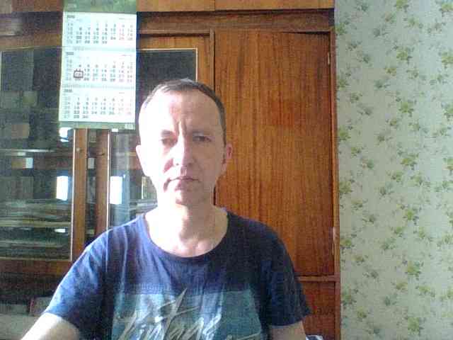 alex-u81