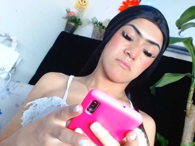 NathaliaLooes live cam