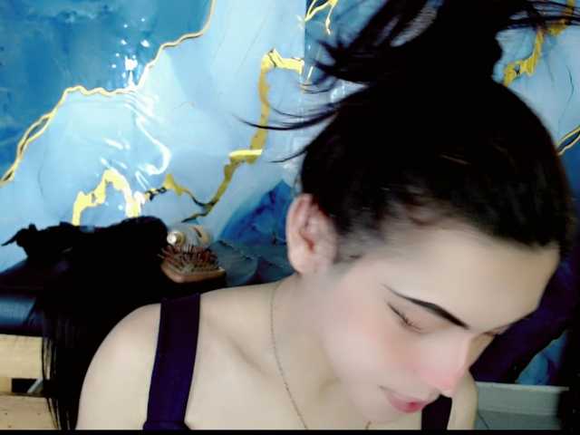 NathaliaLooes live cam preview