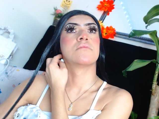 NathaliaLooes live cam