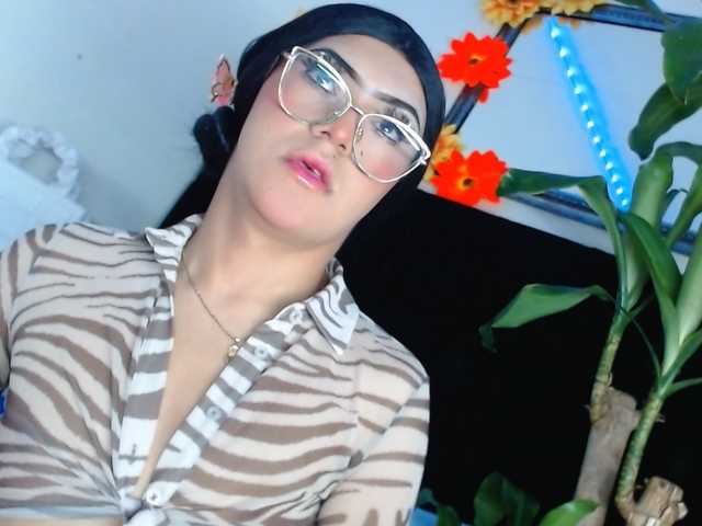 NathaliaLooes live cam