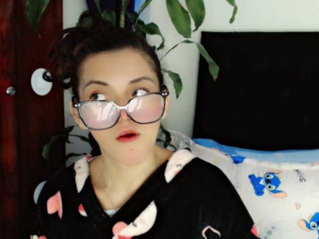 NathaliaLooes live webcam show