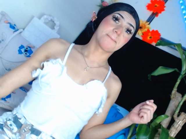 NathaliaLooes live cam