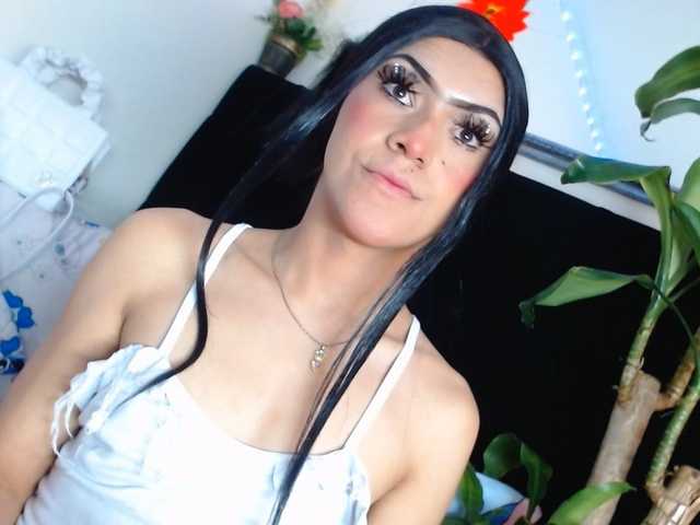 NathaliaLooes live cam