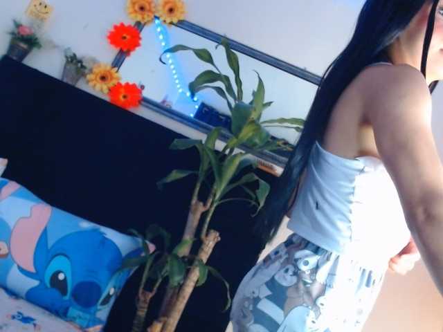 NathaliaLooes live cam