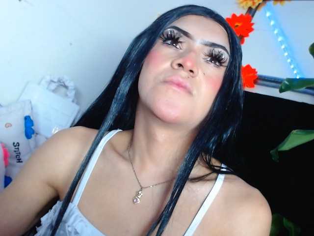 NathaliaLooes live cam
