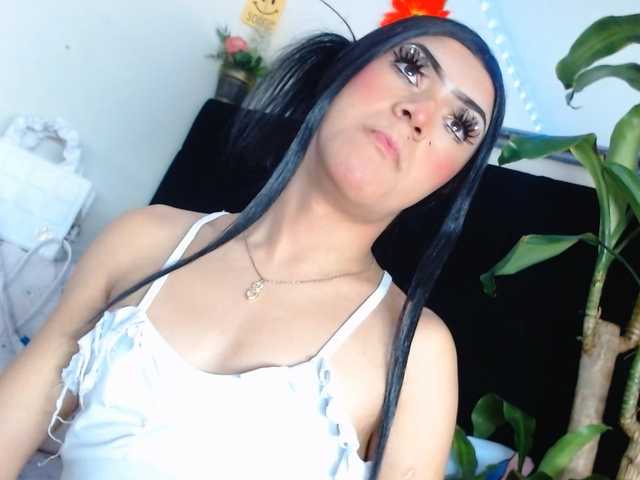 NathaliaLooes live cam