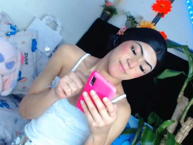 NathaliaLooes live cam