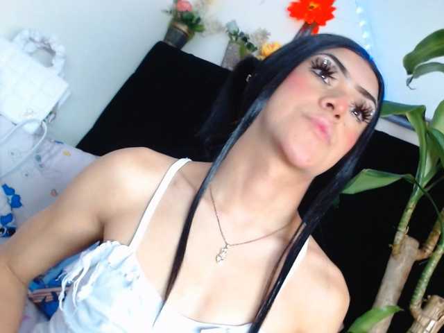 NathaliaLooes live cam