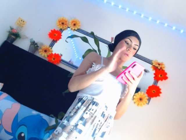 NathaliaLooes live cam