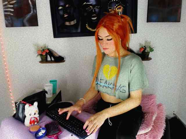 NathaliaLooes Live Webcam on BongaCams